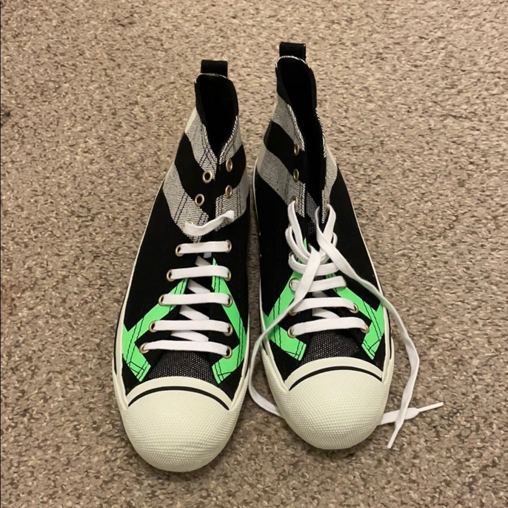 Authentic Burberry men’s high top sneakers